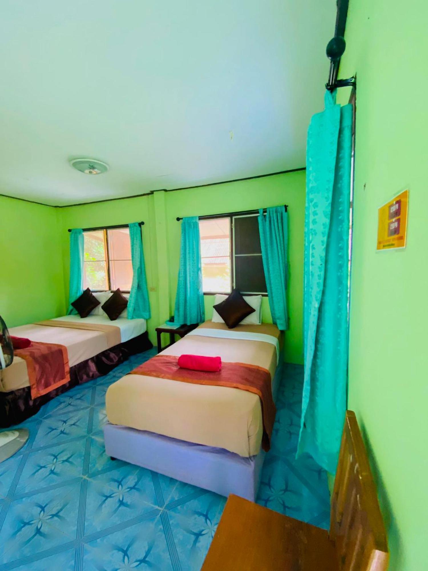 Hotel Khao Sok Nung House à Khao Sok National Park Extérieur photo
